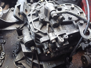 Phụ tùng xe nâng cũ, hàng bãi ( hàng tháo trên xe ).