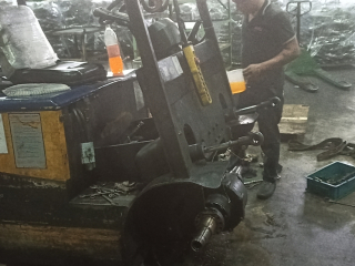 Cung cấp phụ tùng, sửa chữa, bảo trì bảo dưỡng xe nâng KCN Lộc An Bình Sơn.